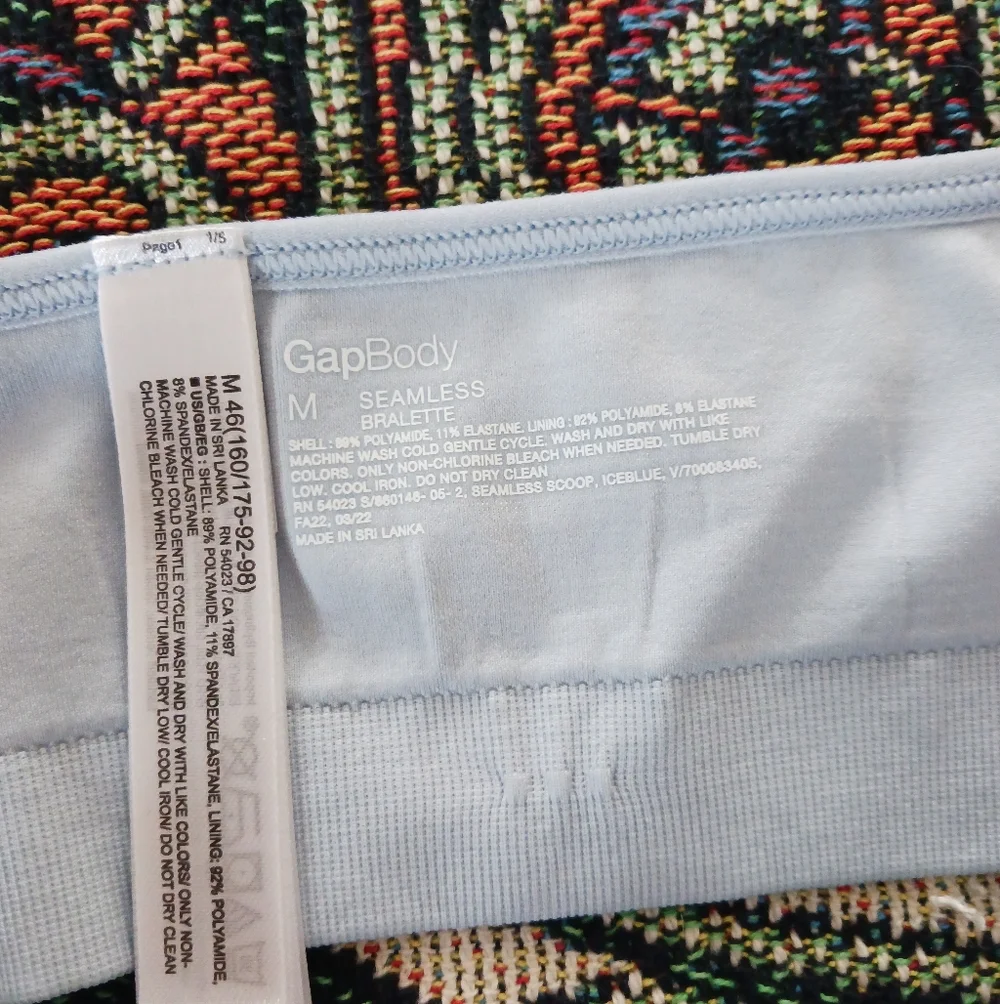 NWT GapBody Seamless Bra - Picture 2 of 5